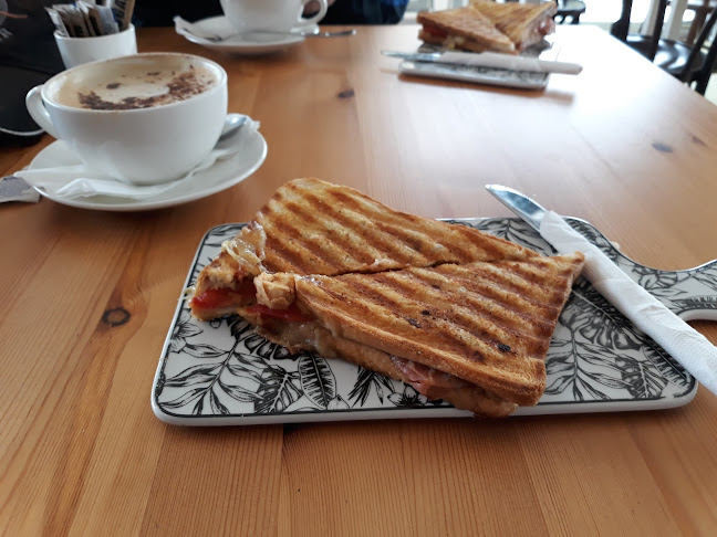 Opinii despre Poppies The Corner Store în Albany - Hospitality and gastronomy