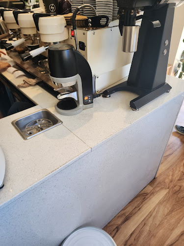 Singular Coffee Northbridge - Hospitality and gastronomy