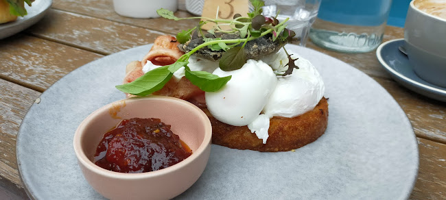 Longboat Cafe - Fingal Bay