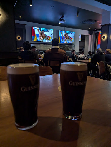 Angel Music Bar - Hospitality and gastronomy