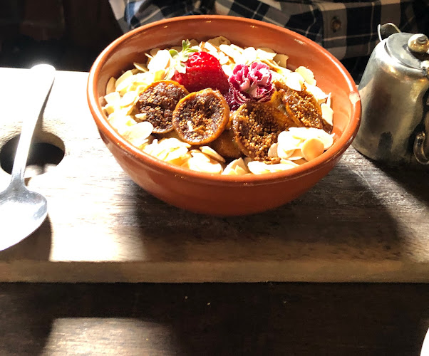 Comentarii opinii despre The Bond Store