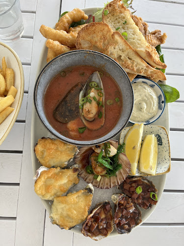 Comentarii opinii despre Thirty Three Degrees