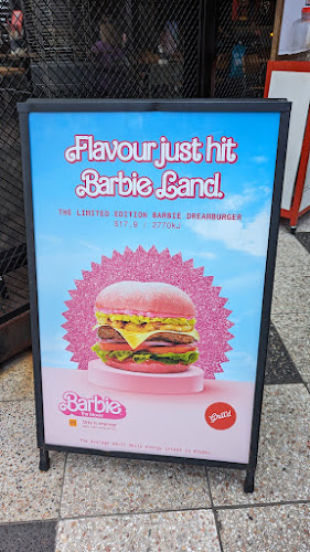 Shop R5, Hamilton Rd, Chermside QLD 4032