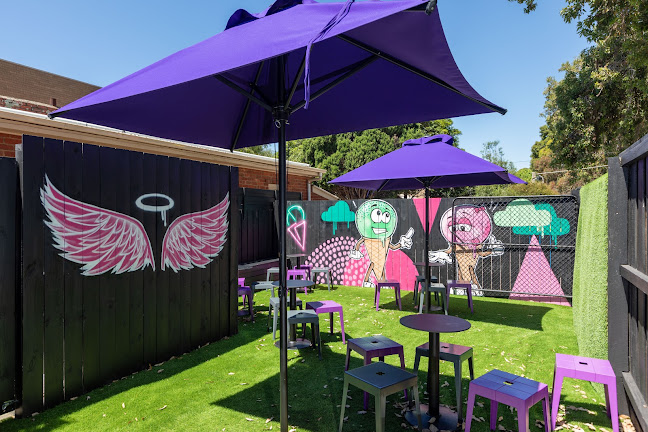 Comentarii opinii despre Augustus Gelatery - Sandringham