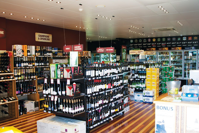 Cabarita Beach Hotel - Beach Bar & Grill - Sydney