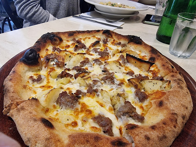 Via Della Spiga Italian Restaurant - Hospitality and gastronomy