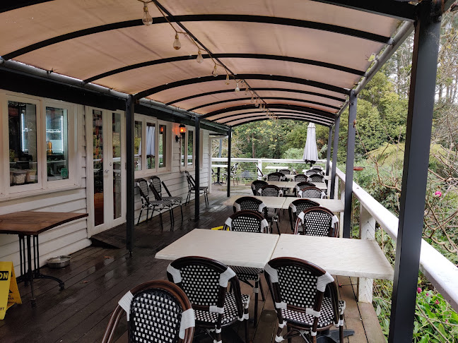 King Henry’s Restaurant