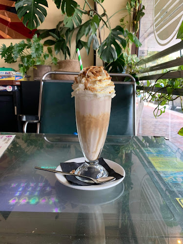 Comentarii opinii despre The Moon