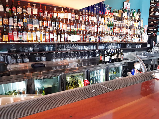 Comentarii opinii despre Rhonda's Bar & Restaurant