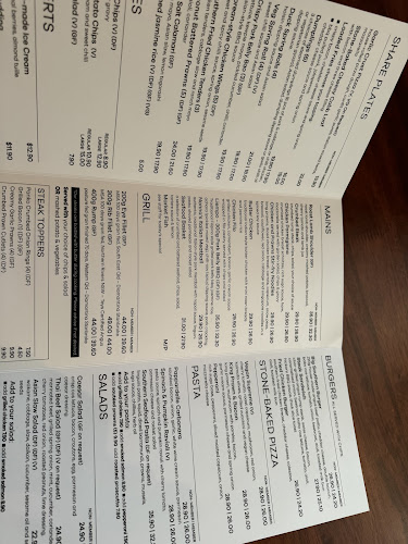 Opinii despre The Southern Hotel Toowoomba în Kearneys Spring - Hospitality and gastronomy