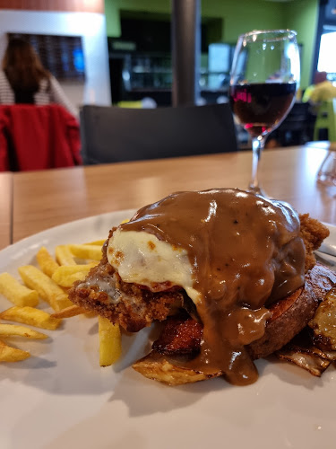 Comentarii opinii despre The Lionleigh Pub