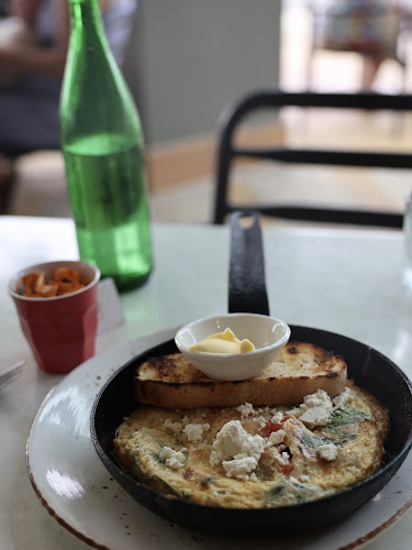 Opinii despre Villa Romana în Cairns City - Hospitality and gastronomy