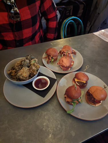 Comentarii opinii despre Jack Greene Bar