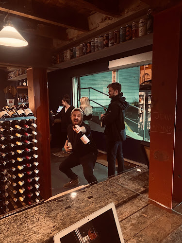 winston cellars - North Hobart