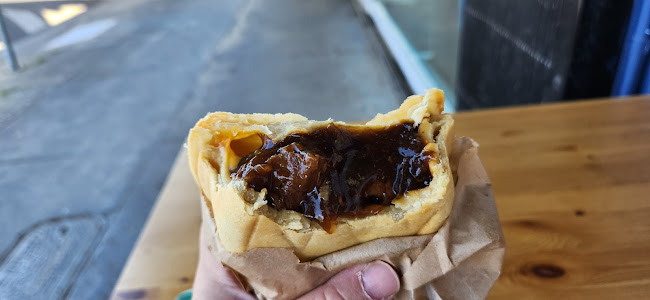 306 High St, Melton VIC 3337