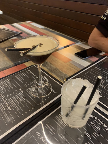 Comentarii opinii despre Molly Malone's Irish Pub