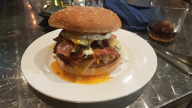 Opinii despre Brasserie & Take Away în Nelly Bay - Hospitality and gastronomy