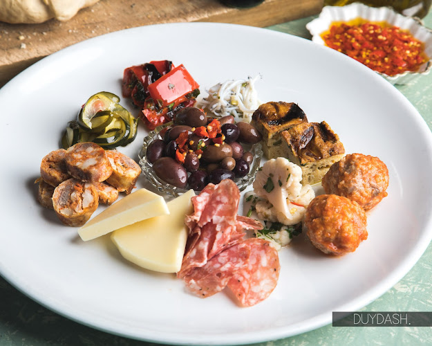 Opinii despre Pizza e Mozzarella Bar în Adelaide - Hospitality and gastronomy