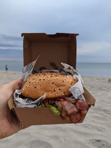 Big Rigz Burger Co. - Hospitality and gastronomy