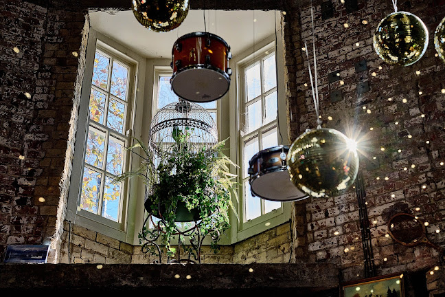 The Lucky Hotel - Hospitality and gastronomy