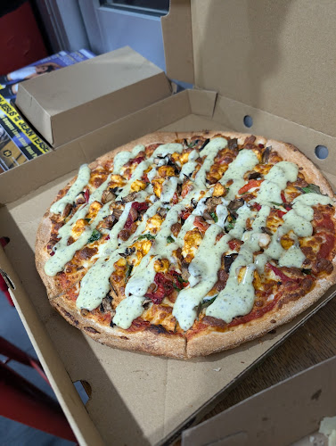 Opinii despre Crust Pizza în Gungahlin - Hospitality and gastronomy