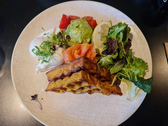 Comentarii opinii despre Maple + Clove