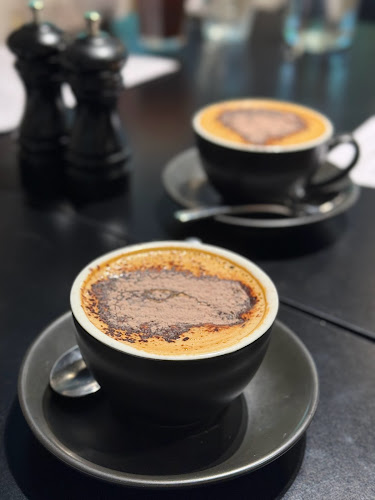 Comentarii opinii despre Maple + Clove