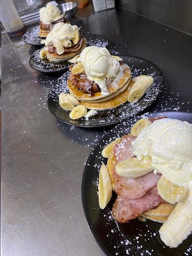 The Boulevard Cafe - Hospitality and gastronomy