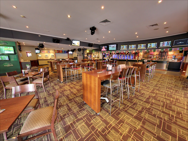 Runaway Bay Tavern - Runaway Bay