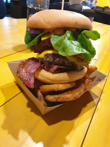 Stax Burger Co. - Mount Gambier - Hospitality and gastronomy