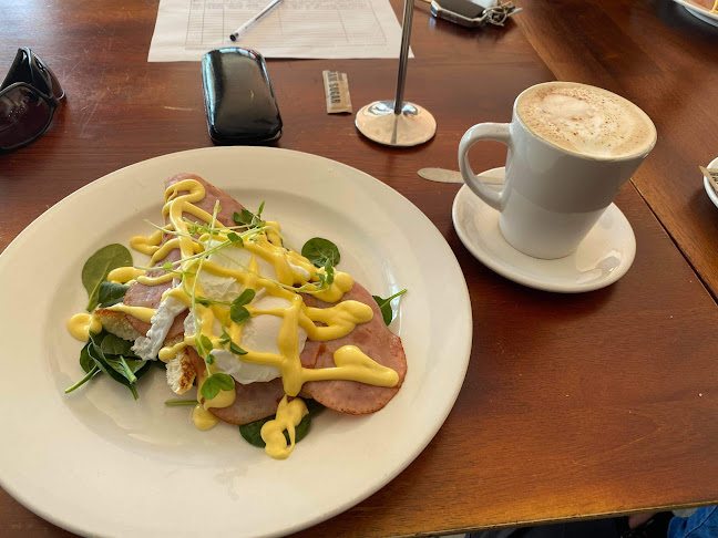 Leichhardt Hotel - Hospitality and gastronomy