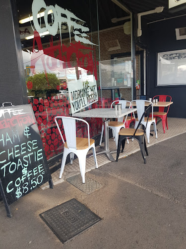 Comentarii opinii despre Coffee Addiction