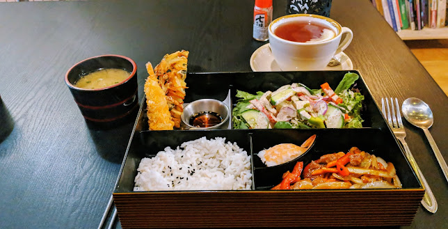 Comentarii opinii despre Beud