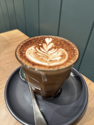 RÜH Wollongong - Hospitality and gastronomy