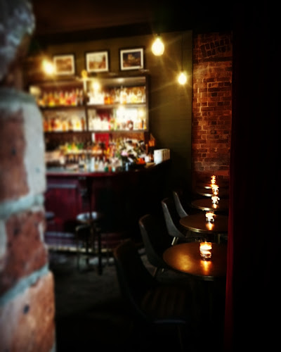 Santé Cocktail Bar - Hospitality and gastronomy