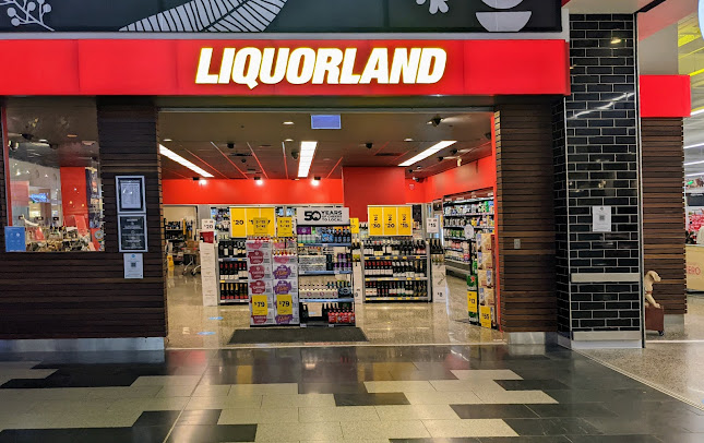 Comentarii opinii despre First Choice Liquor Market Edmondson Park 1C