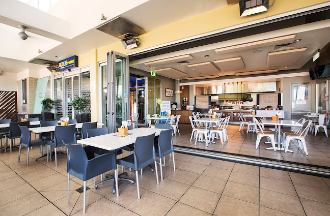 12 Bulcock St, Caloundra QLD 4551