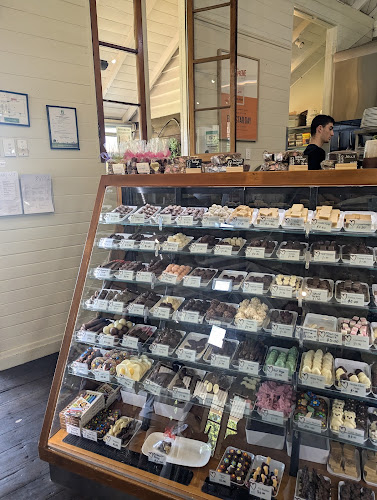 The Chocolate Cottage - Highfields