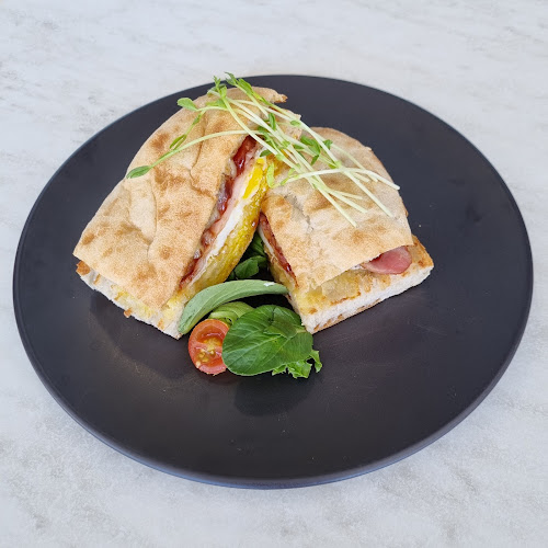 Comentarii opinii despre Bang & Grind Café Spence St.