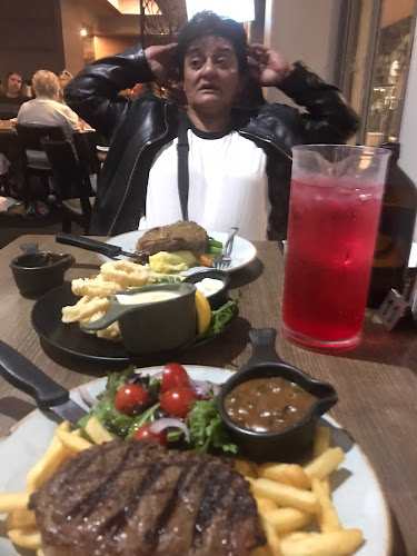 Comentarii opinii despre The Brook Bar & Bistro