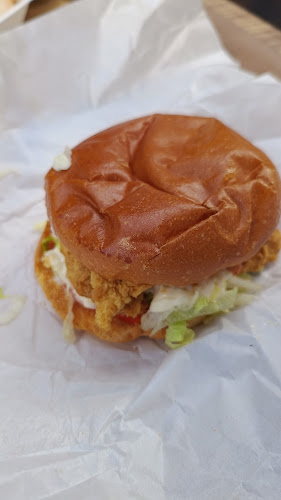 Comentarii opinii despre By The Sea Fish n Chips & Burgers