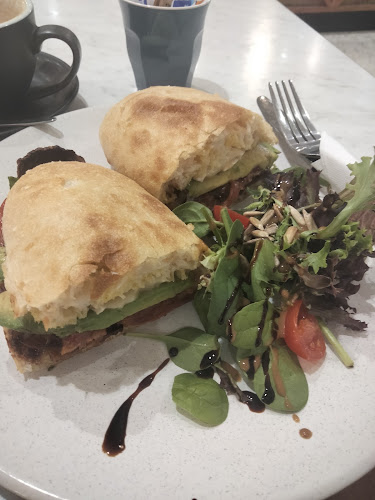 Jamaica Blue - Cairns City