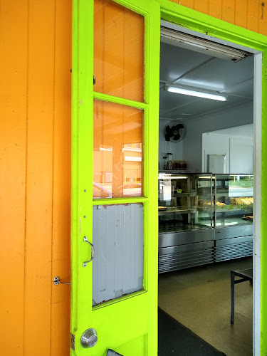 Comentarii opinii despre Orange Cafe Pomona (Hinterland Fish ‘N’ Fresh)