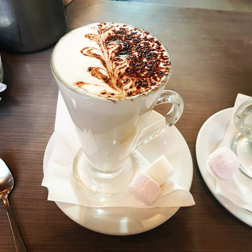 Opinii despre The Bean Chapel în Busselton - Hospitality and gastronomy