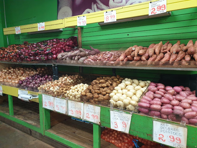 Comentarii opinii despre Russel's Fruit & Vegetables