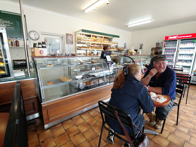 76 Ridgway, Mirboo North VIC 3871