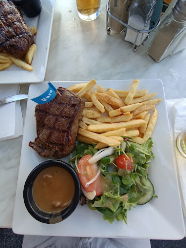 Opinii despre Clock Hotel în Surfers Paradise - Hospitality and gastronomy