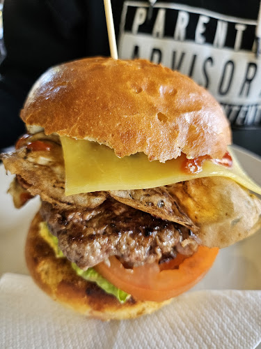 Violet Town Cafe - Hospitality and gastronomy