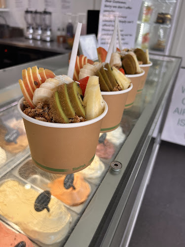 Comentarii opinii despre Gelato and Açai Cabarita Beach