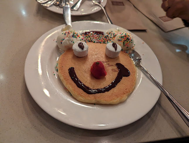 Pancakes On The Rocks - Hospitality and gastronomy